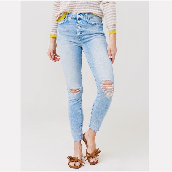 Mother Pixie Ankle Fray Action Shot Jean - Picture 4 of 16